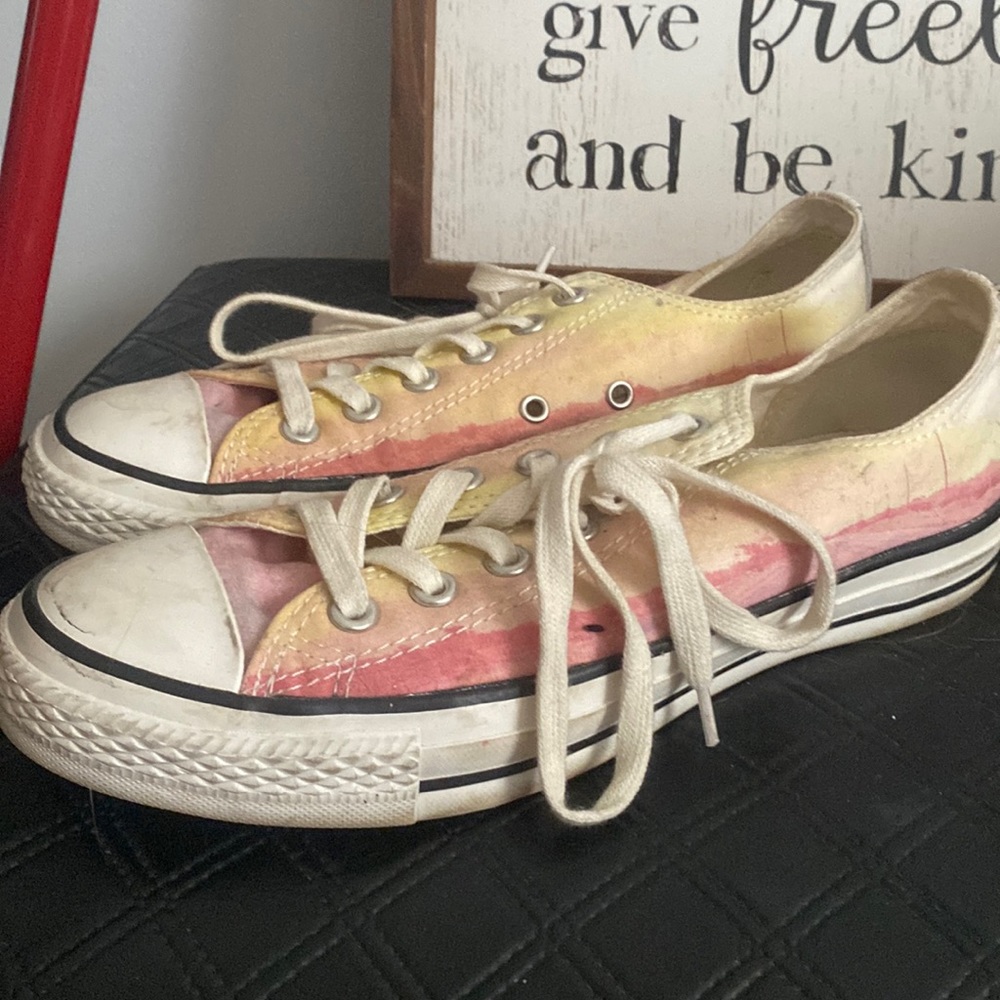 Converse